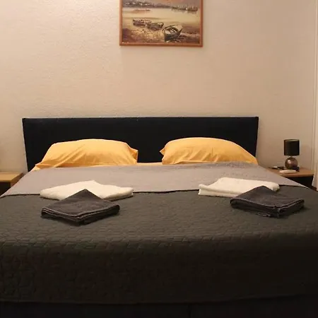 Guest house Rajcic Sobe Omis